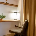 Black Church Flat 아파트 브라쇼브