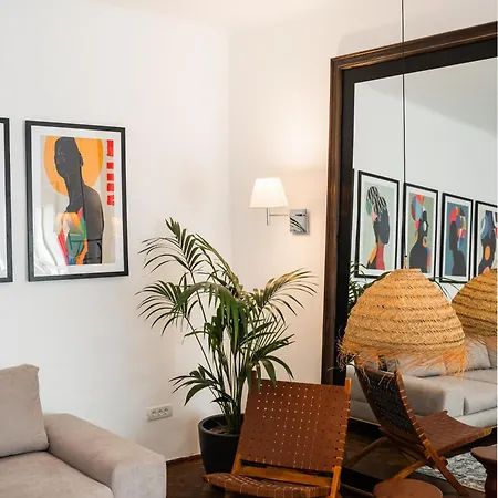 דירה Black Church Flat *