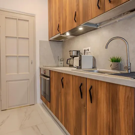 Black Church Flat Apartment