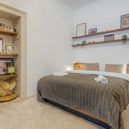 דירה Black Church Flat *