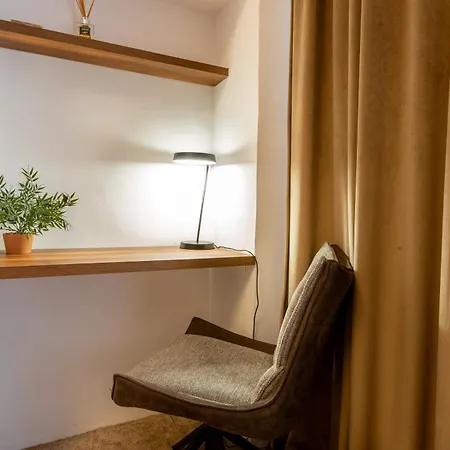 Black Church Flat Apartment Brasov