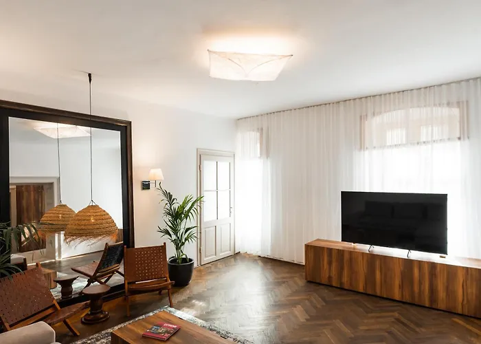 Black Church Flat * Brasov