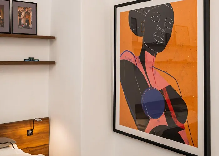 Black Church Flat Apartment