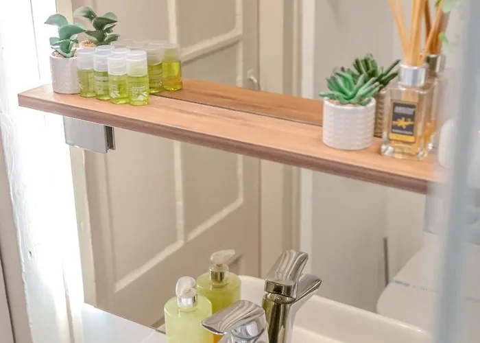 Black Church Flat Apartment