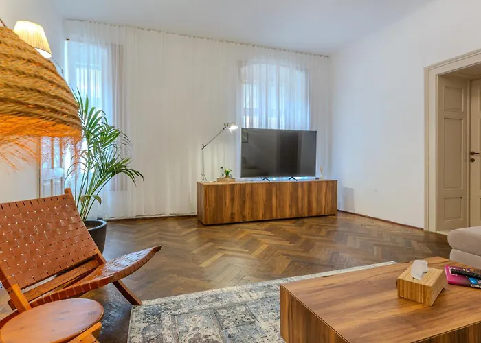 Black Church Flat Brasov