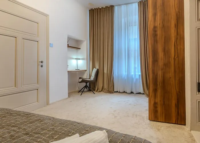 Black Church Flat * Braşov