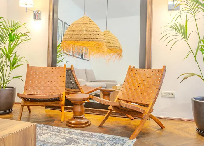 Apartment Black Church Flat Brasov